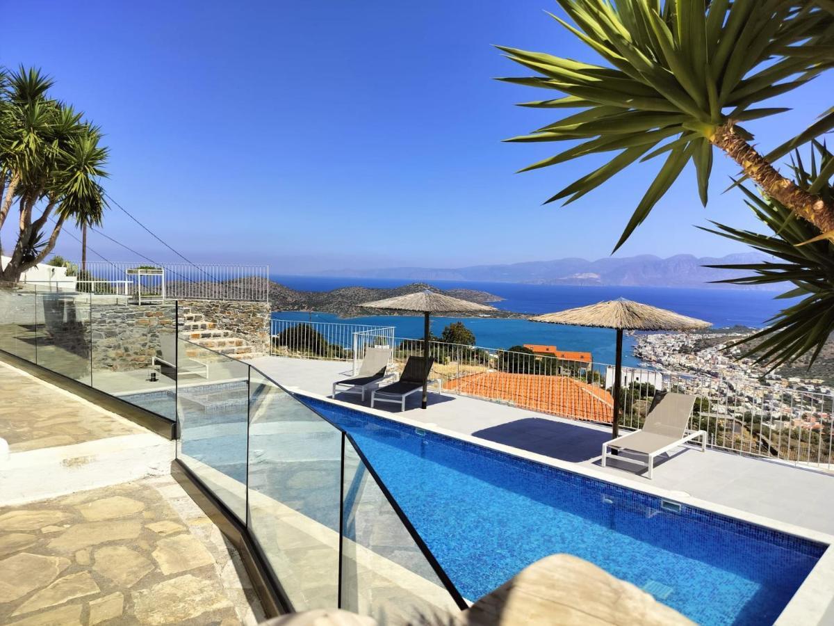 Romee With Private Swimmingpool And Panoramic View On Villa *