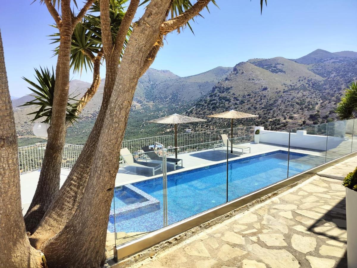 Romee With Private Swimmingpool And Panoramic View On