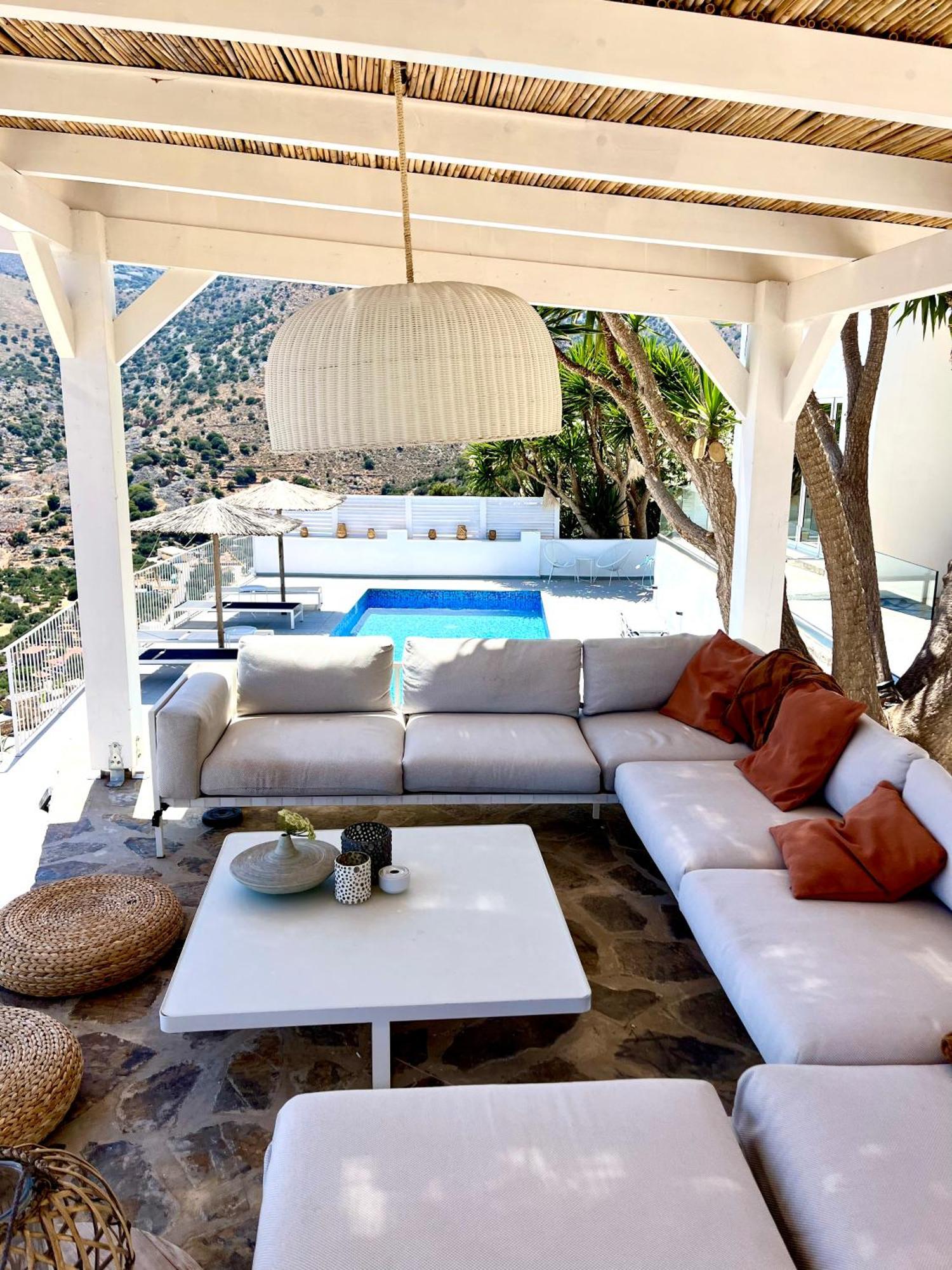 Romee With Private Swimmingpool And Panoramic View On *