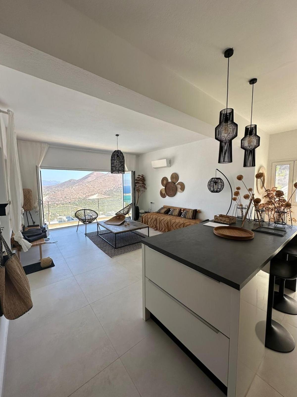 Romee With Private Swimmingpool And Panoramic View On * Elounda (Crete)